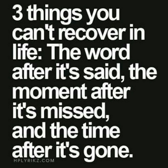 ☆WELCOME☆VINTAGE TO MODERN CLOTHING & ACCESSORIES - Picture 2 of 2